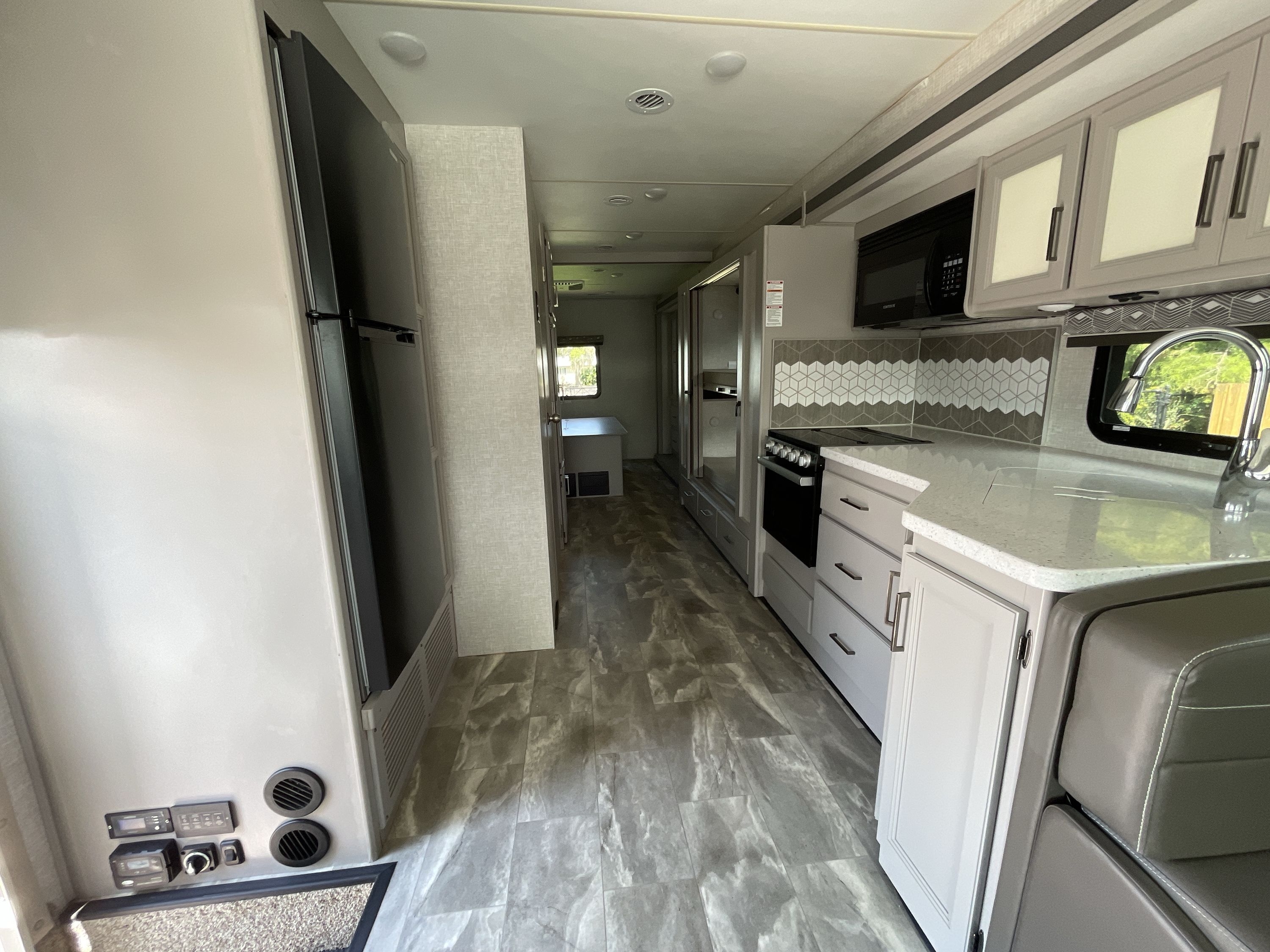 2022 Thor WINDSPORT 34J in panama city FL