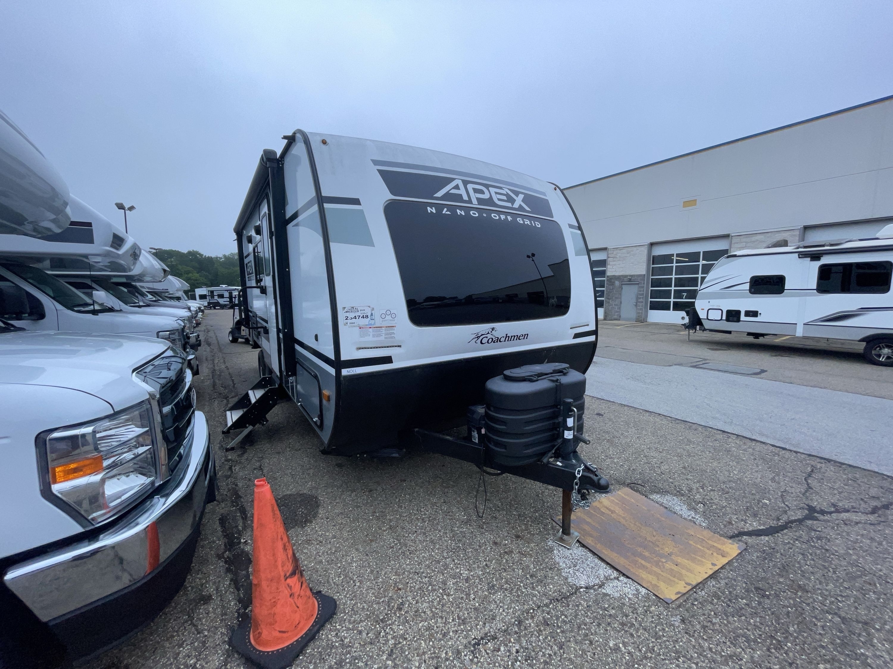 2022 Coachmen APEX NANO 208BHS in akron OH