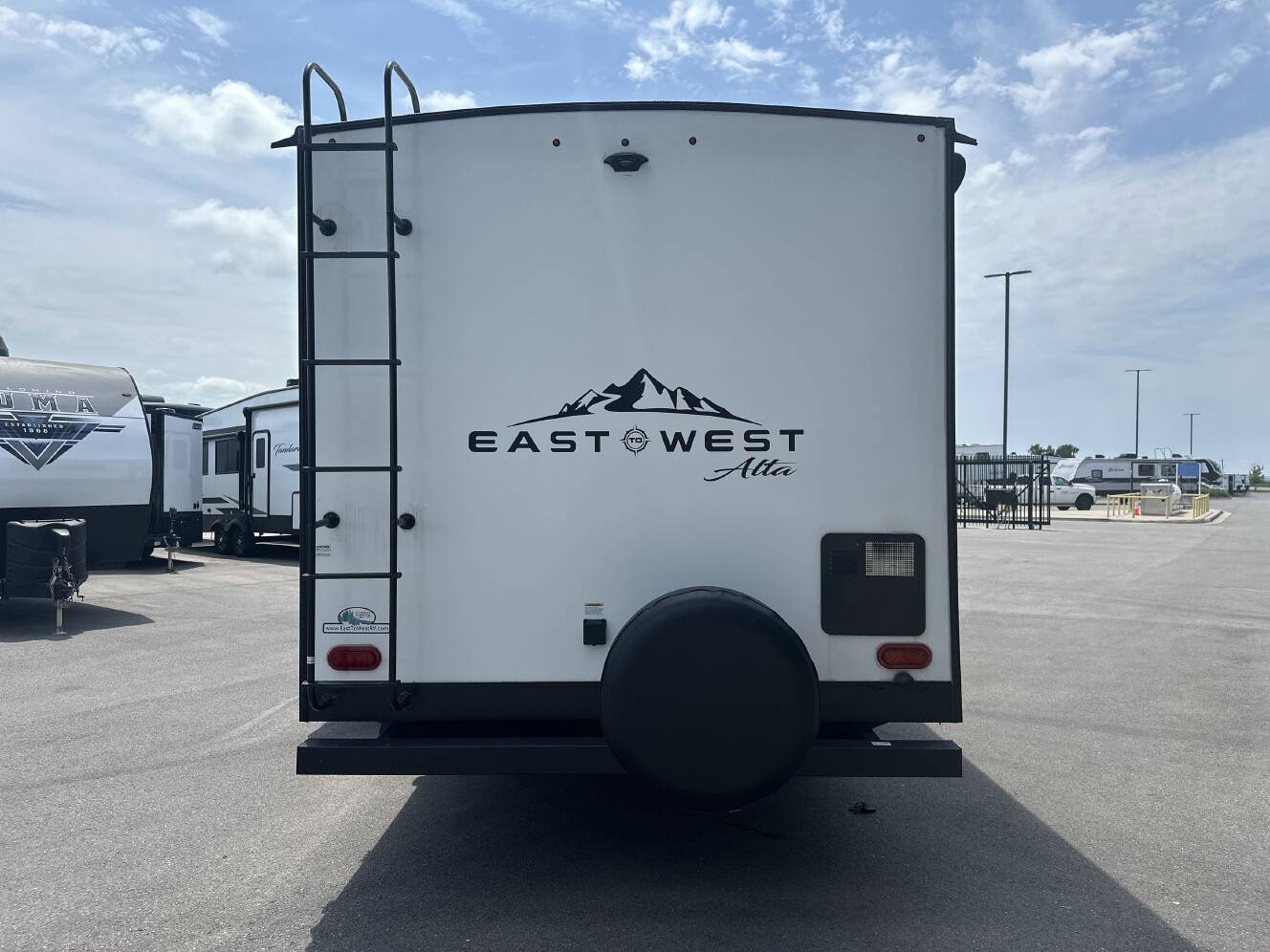 A photo of this 2022 East To West ALTA 2800KBH