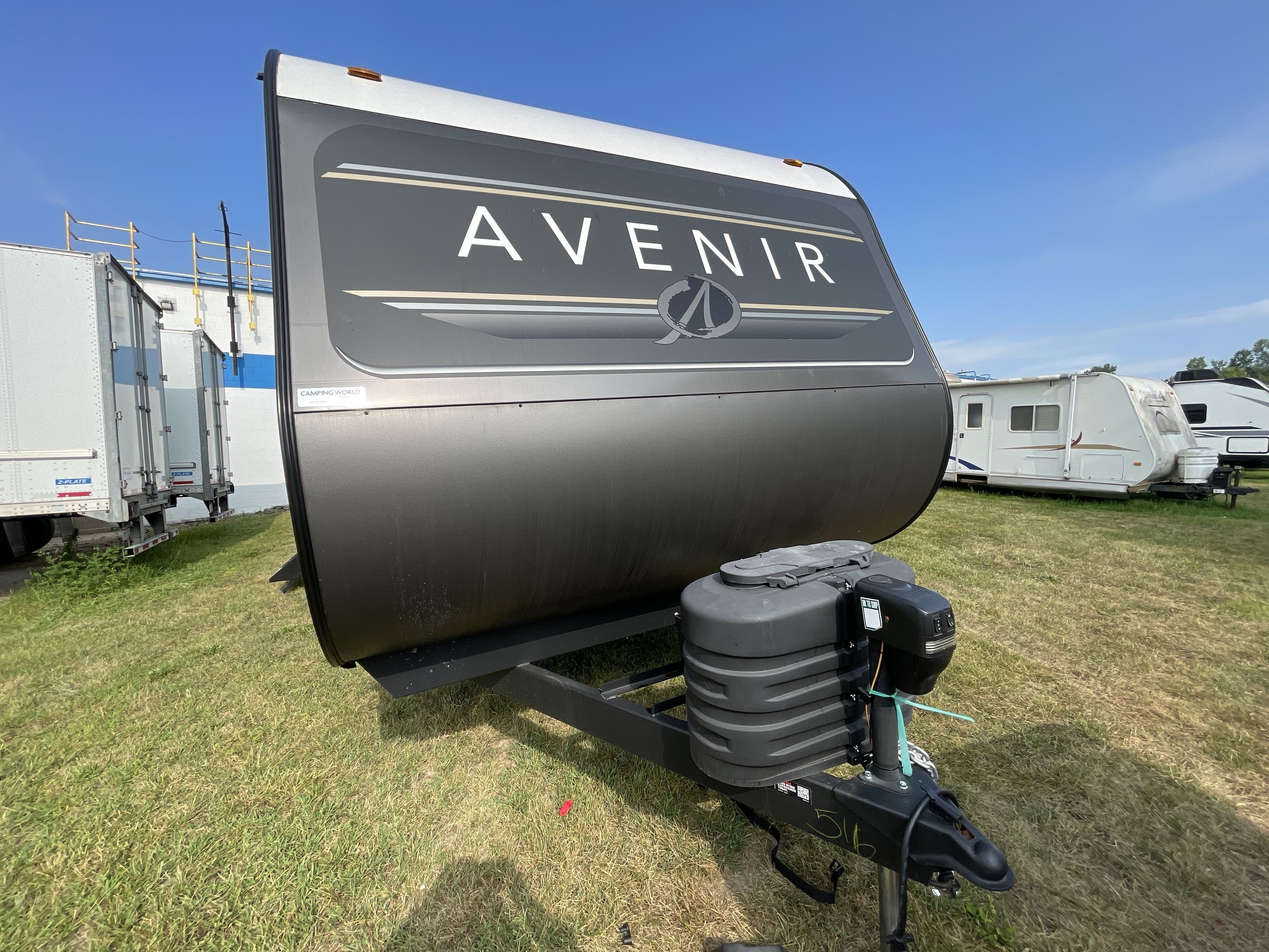 2025 Cruiser Rv AVENIR 32QB in coldwater MI