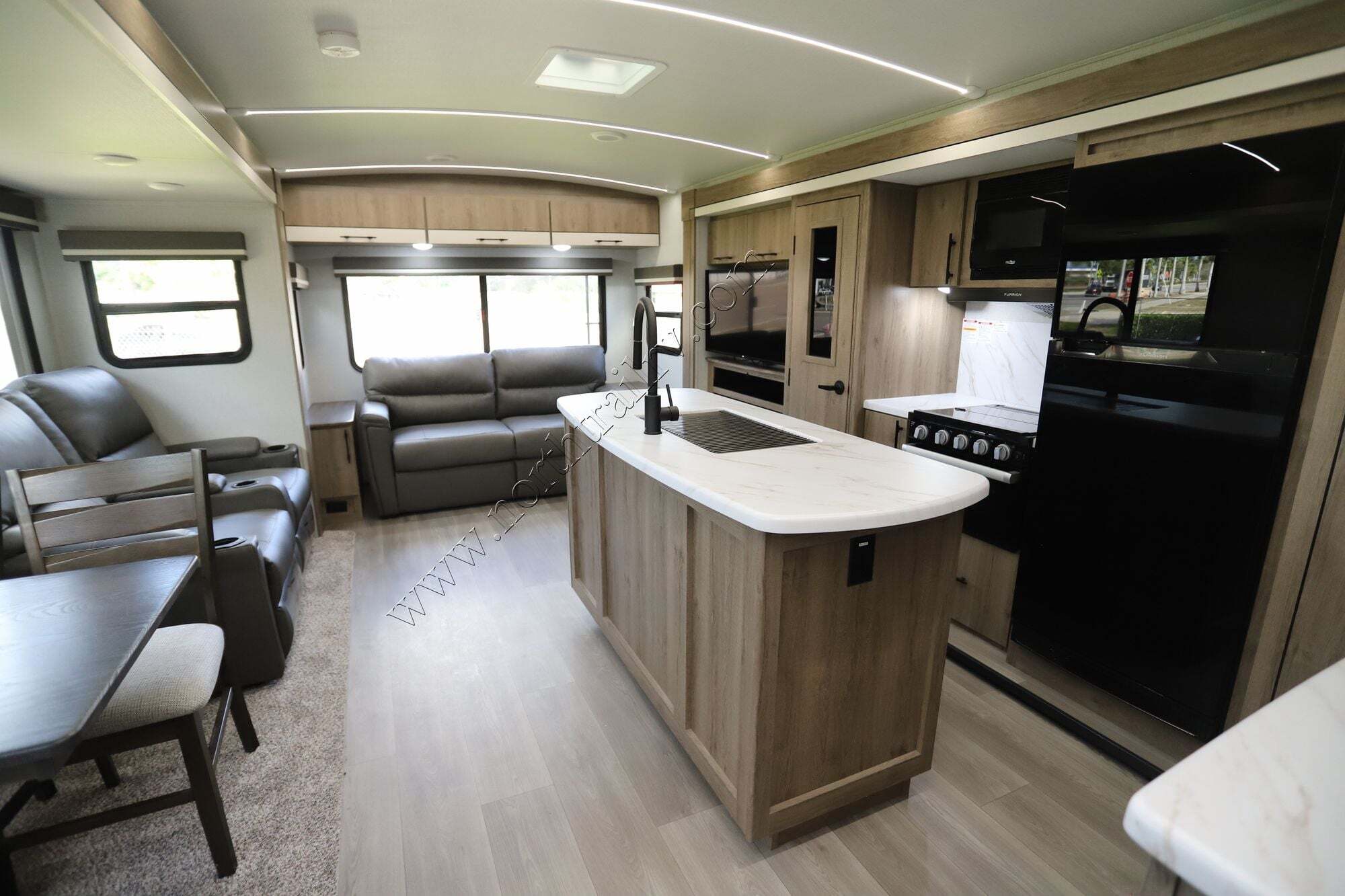 2025 Grand Design Imagine 2970RL in ft. myers FL
