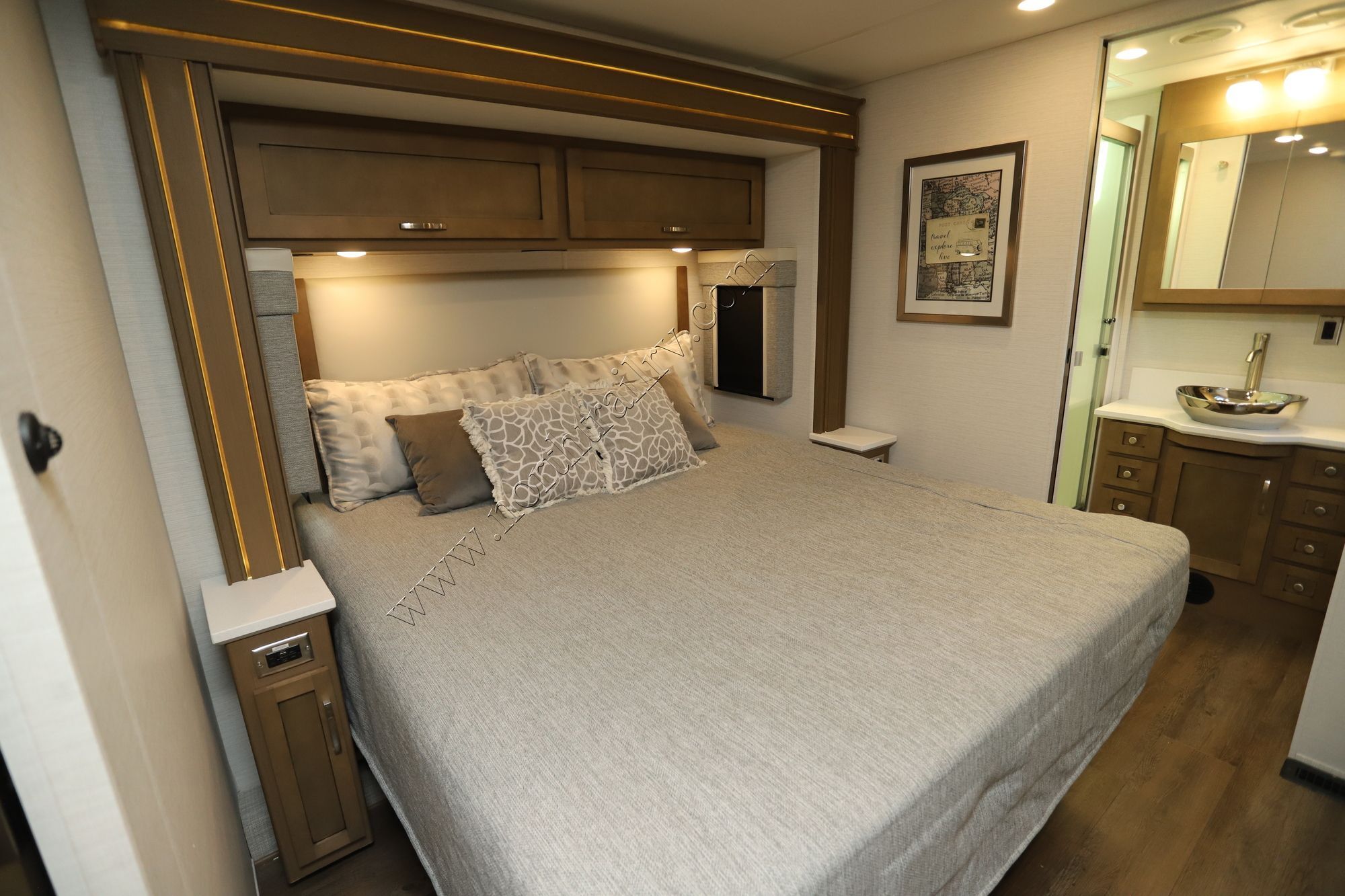 View more photos of this listing