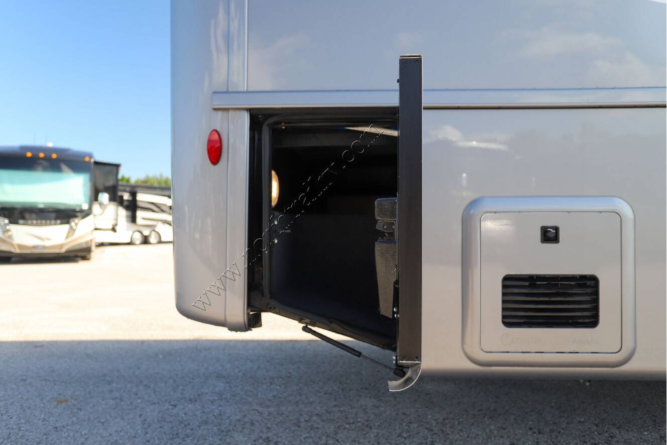 A photo of this 2026 Newmar Bay Star 3629