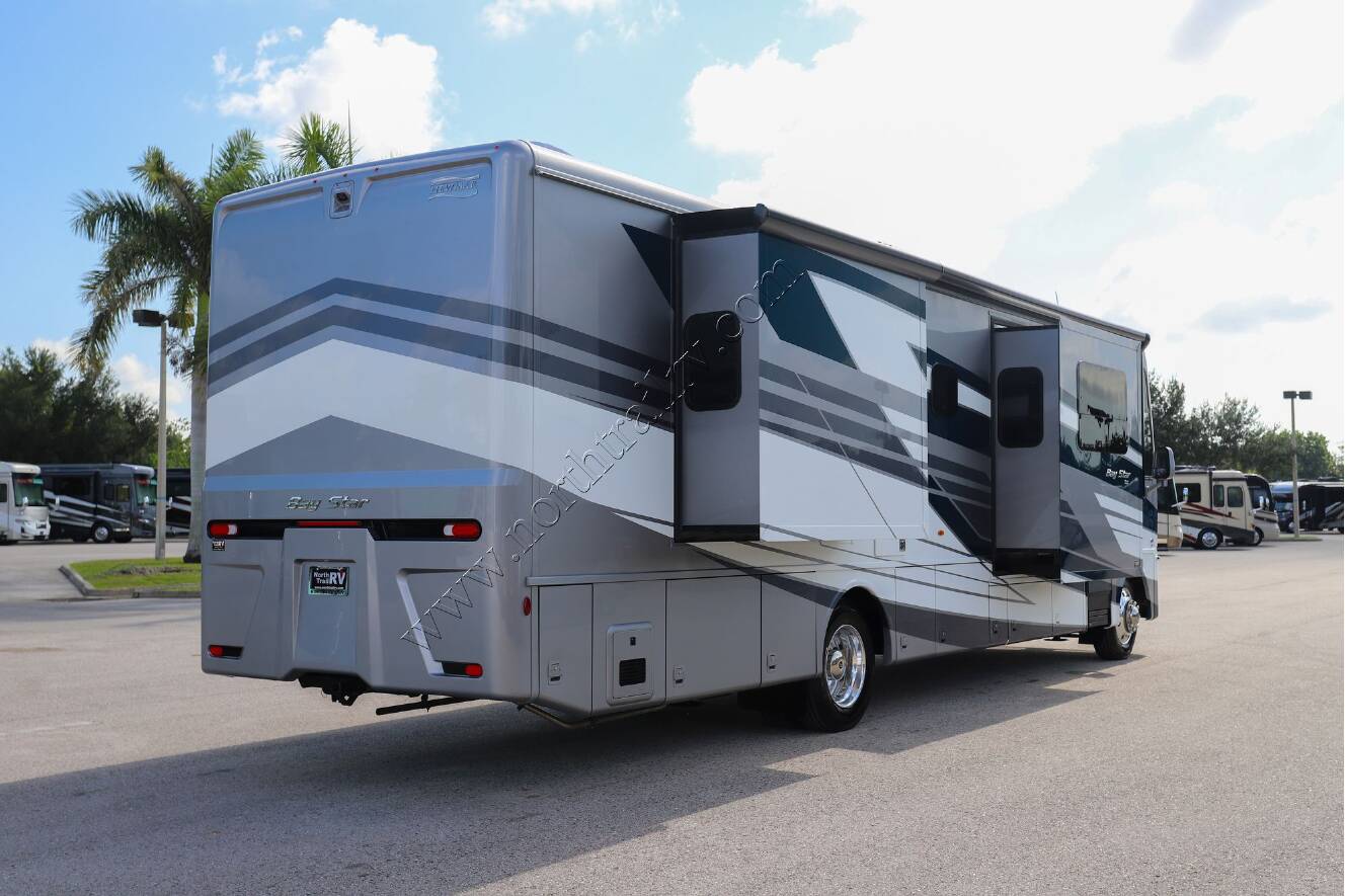 A photo of this 2026 Newmar Bay Star 3629