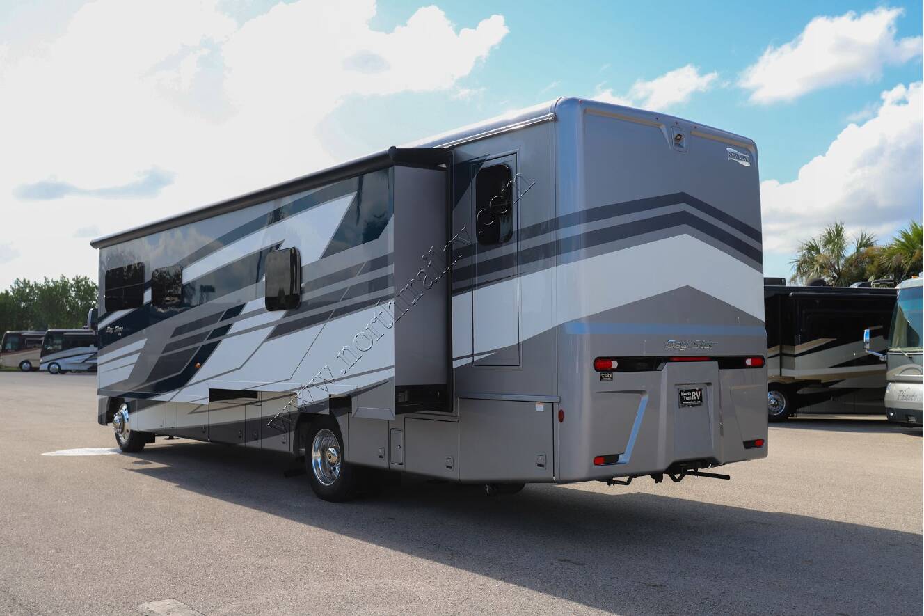 A photo of this 2026 Newmar Bay Star 3629