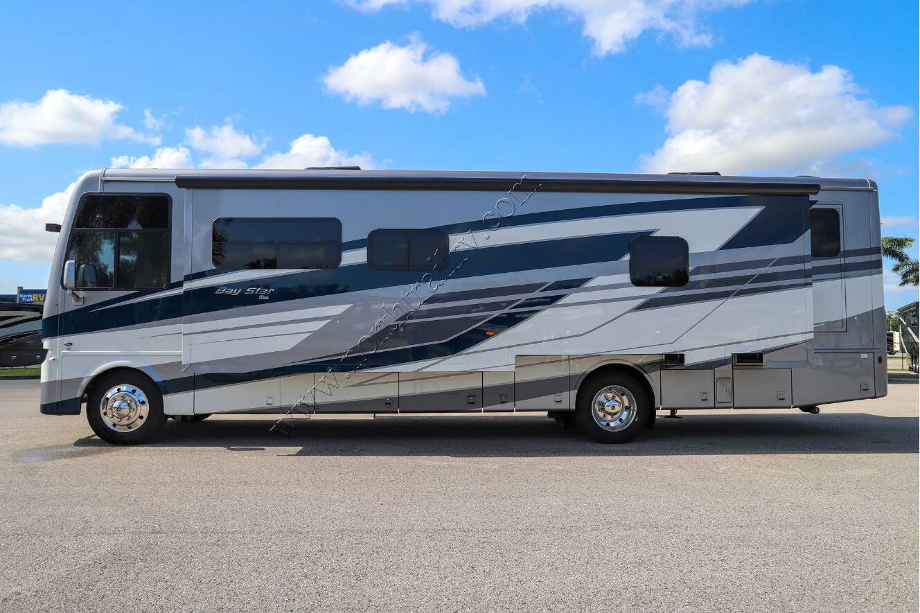 A photo of this 2026 Newmar Bay Star 3629