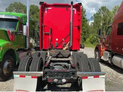 2023 KENWORTH T680