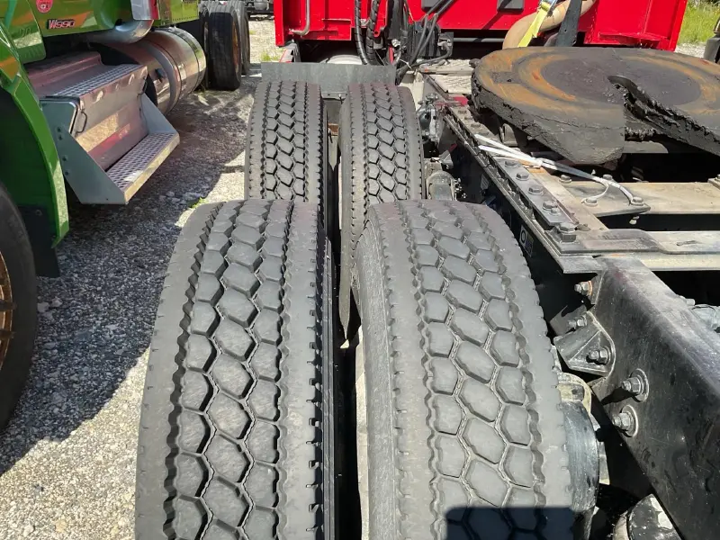 2023 KENWORTH T680