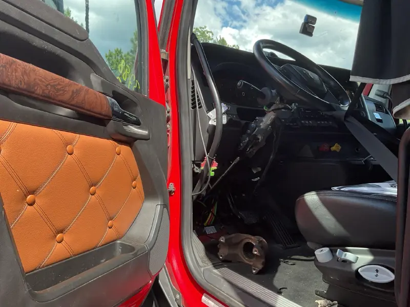 2023 KENWORTH T680