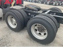 2023 KENWORTH T680
