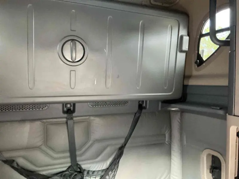 2018 FREIGHTLINER CASCADIA 125