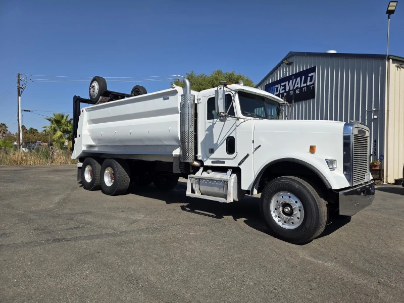 1996 FREIGHTLINER FLD120