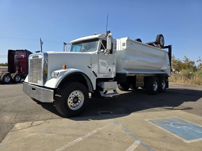 1996 FREIGHTLINER FLD120