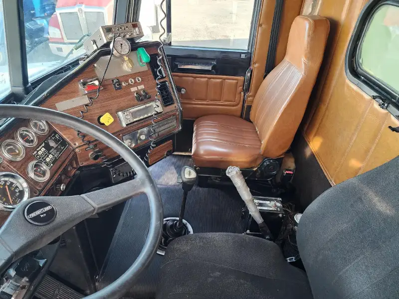 1996 FREIGHTLINER FLD120