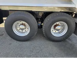 1996 FREIGHTLINER FLD120
