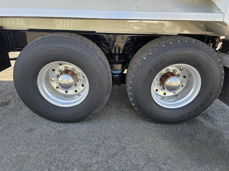1996 FREIGHTLINER FLD120