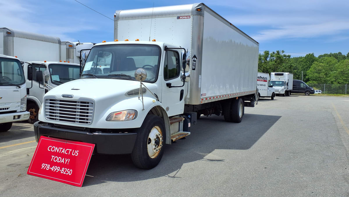 2020 FREIGHTLINER BUSINESS CLASS M2 106 in Salisbury, MA