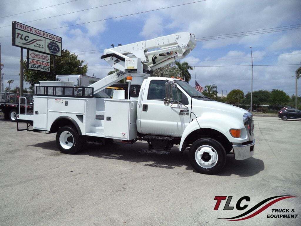 2013 FORD F650 in Pompano Beach, FL