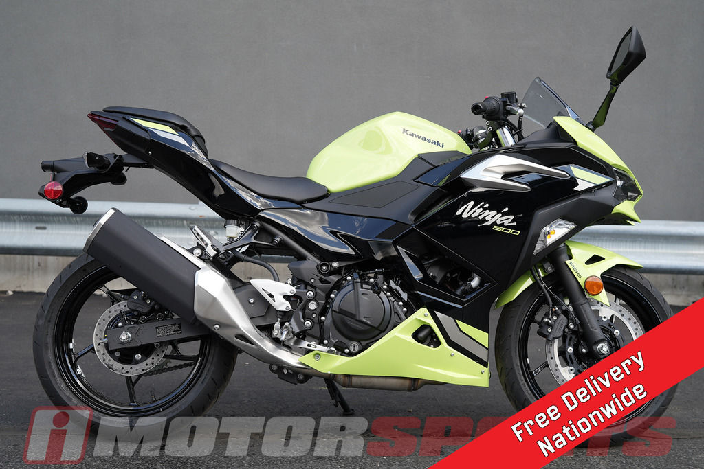 2026 Kawasaki Ninja 500 ABS Metallic Yellowish Green/Ebony ABS in Saint Petersburg, FL