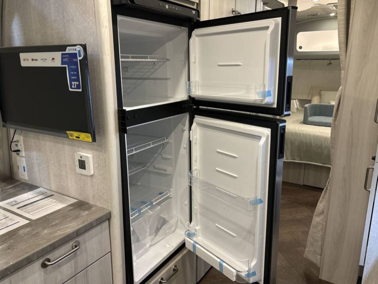 A photo of this 2026 Airstream International 27FB