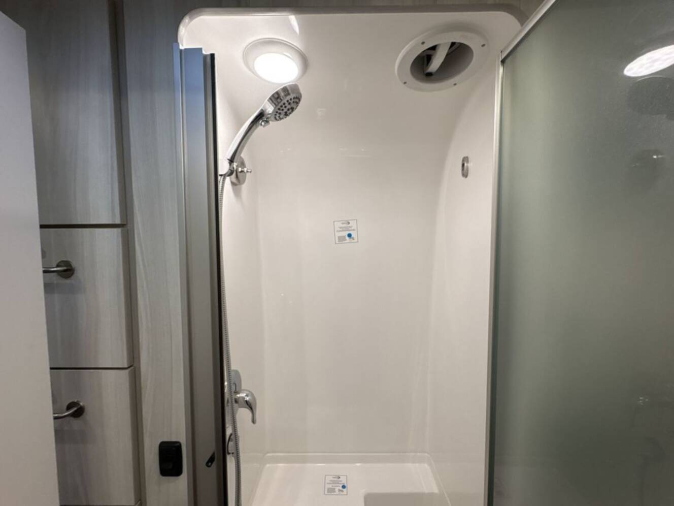 A photo of this 2026 Airstream International 27FB