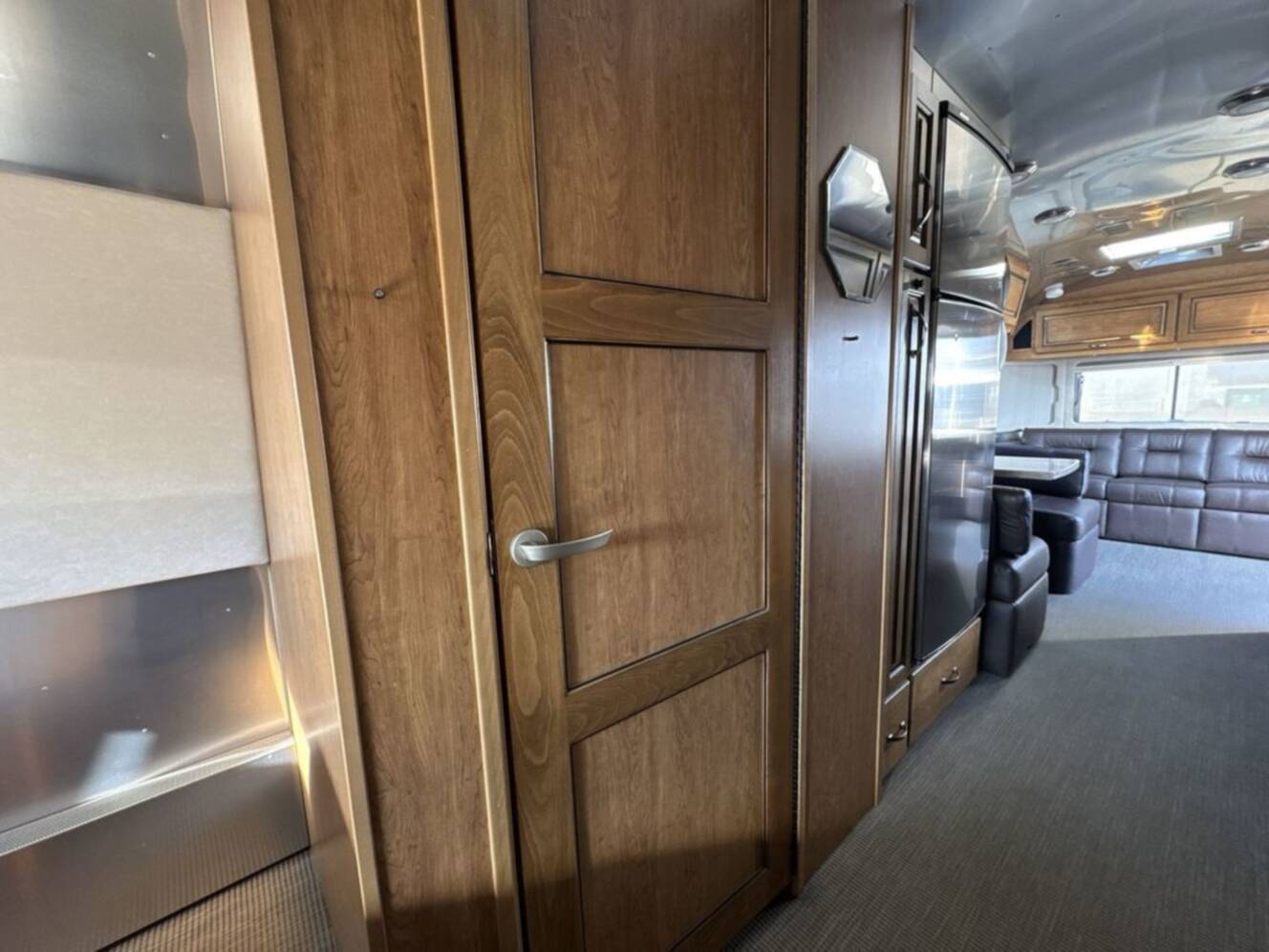 A photo of this 2017 Airstream Classic 30