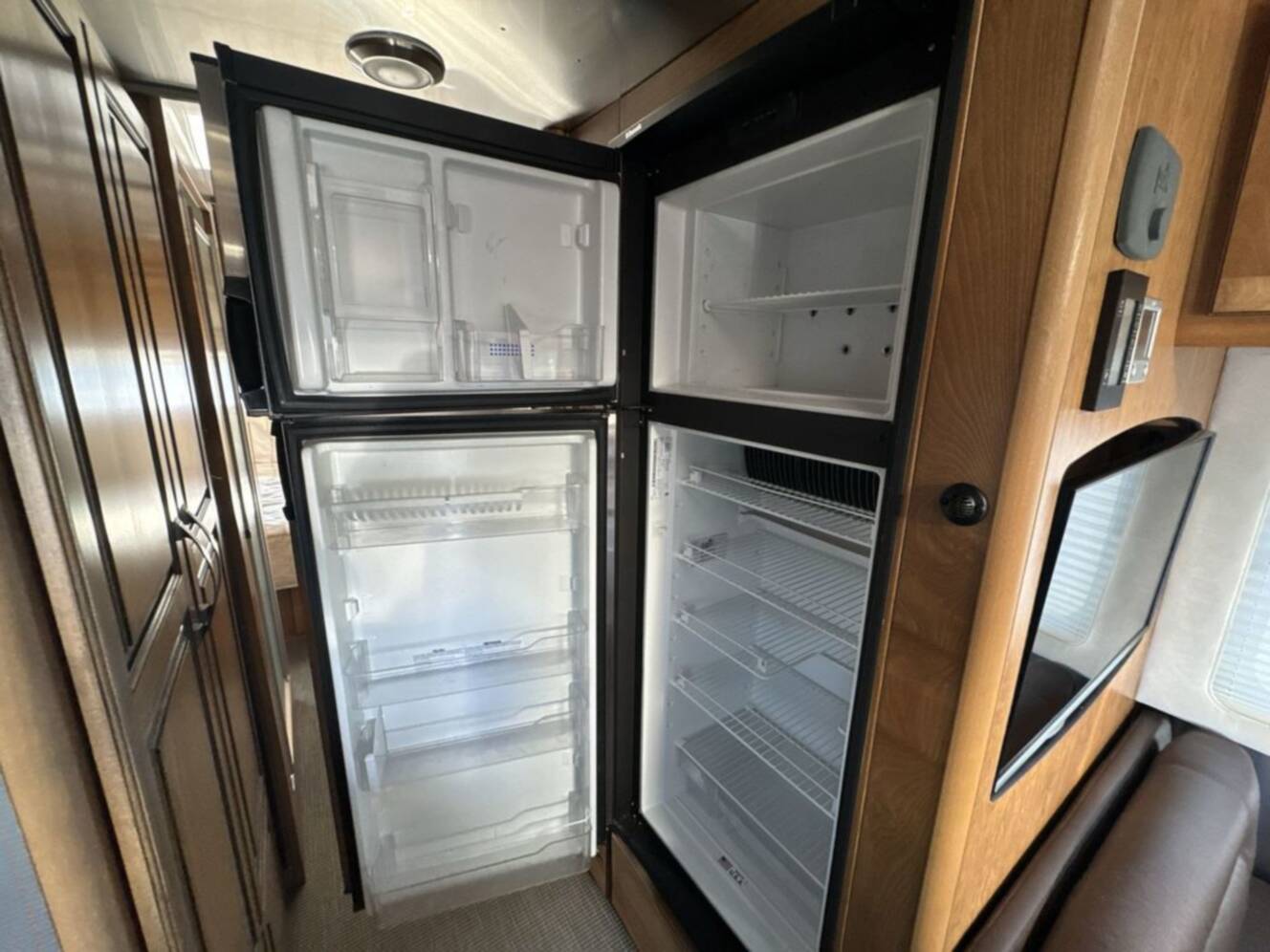 A photo of this 2017 Airstream Classic 30