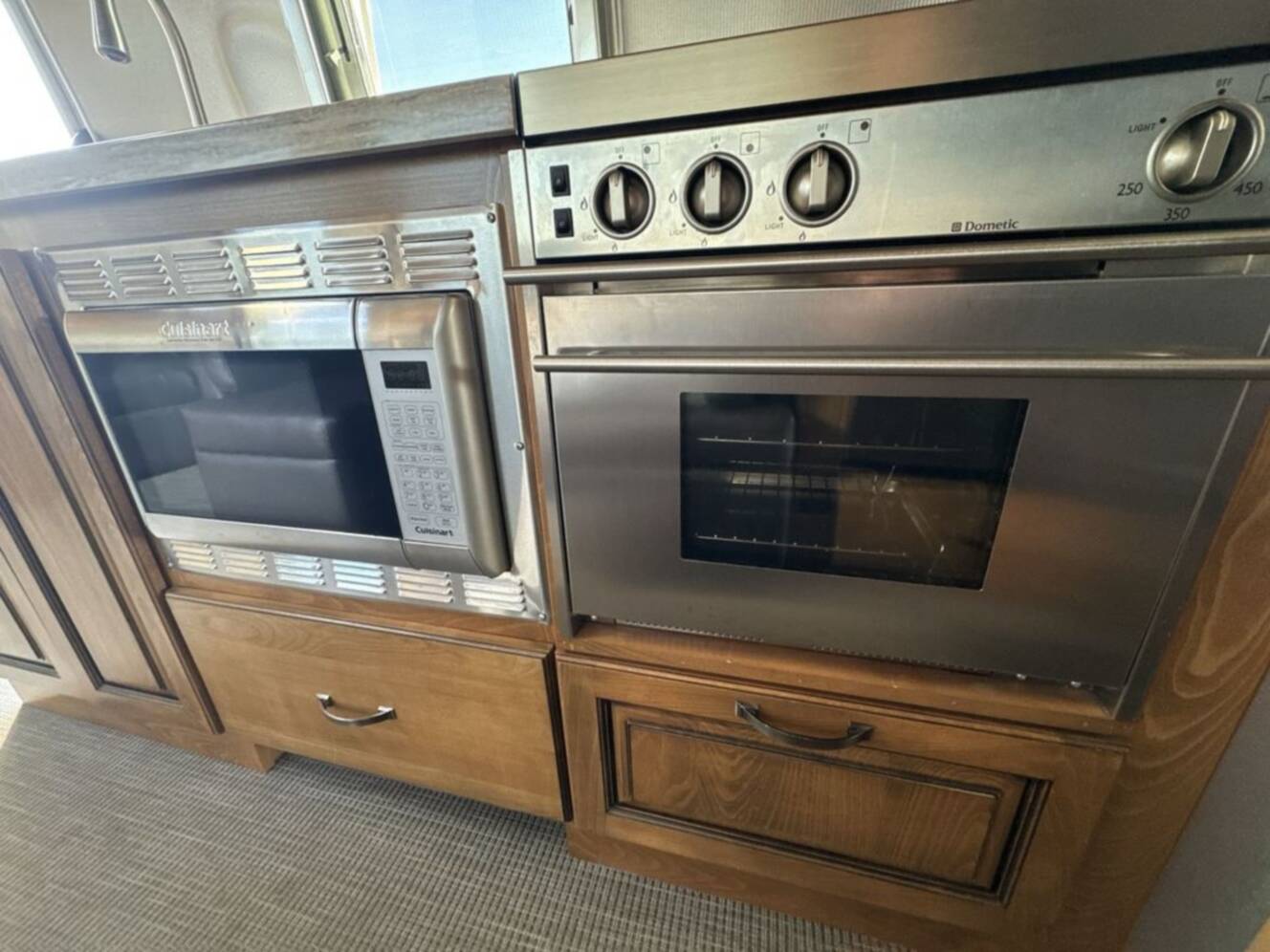 A photo of this 2017 Airstream Classic 30