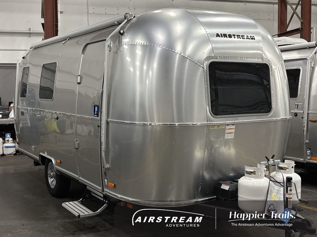 2026 Airstream World Traveler 22RB in fairfield CA