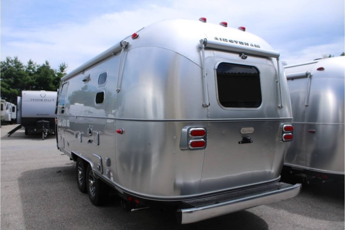 A photo of this 2027 Airstream Trade Wind 23FBT