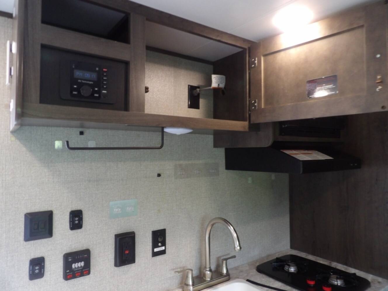 A photo of this 2021 Jayco Jay Flight Slx 184BS