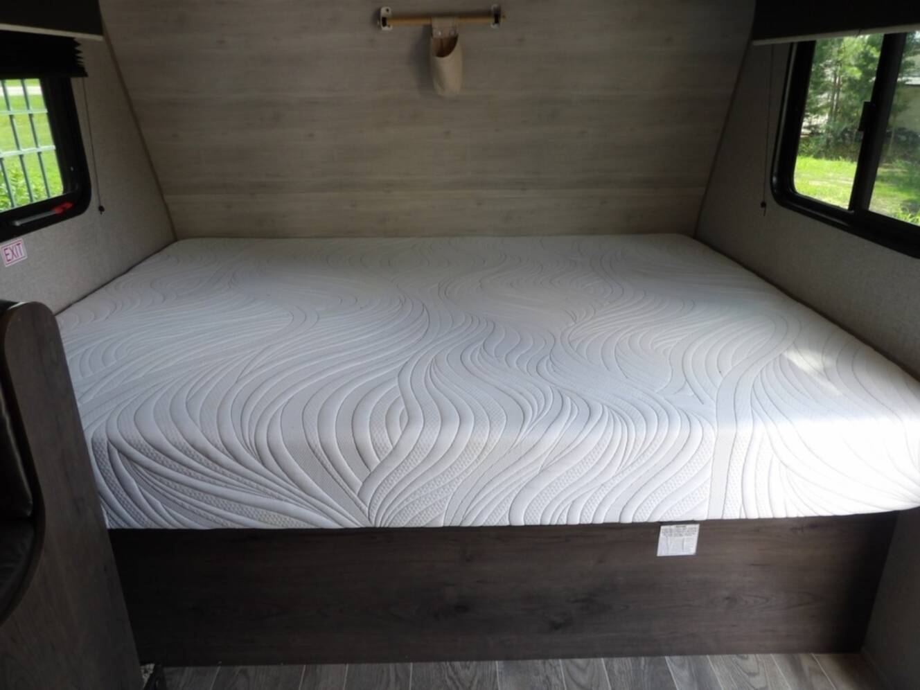 A photo of this 2021 Jayco Jay Flight Slx 184BS