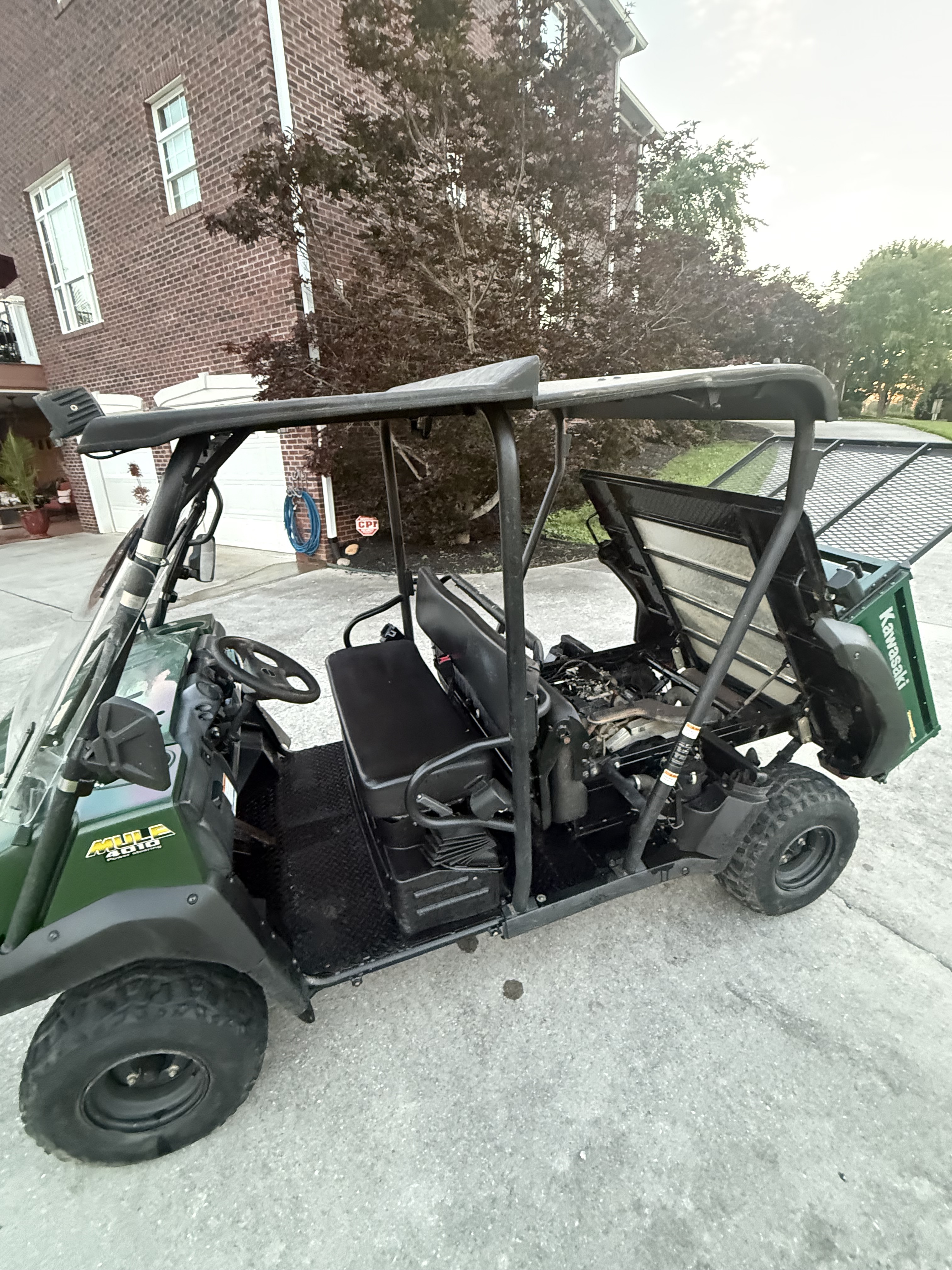 2014 Kawasaki MULE 4010 TRANS4X4 in maryville TN
