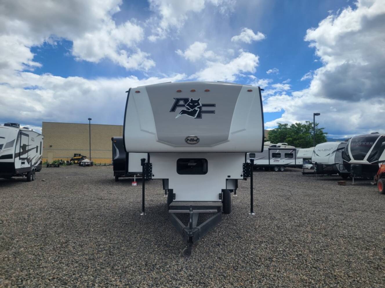 A photo of this 2027 Northwood Mfg ARCTIC FOX 990