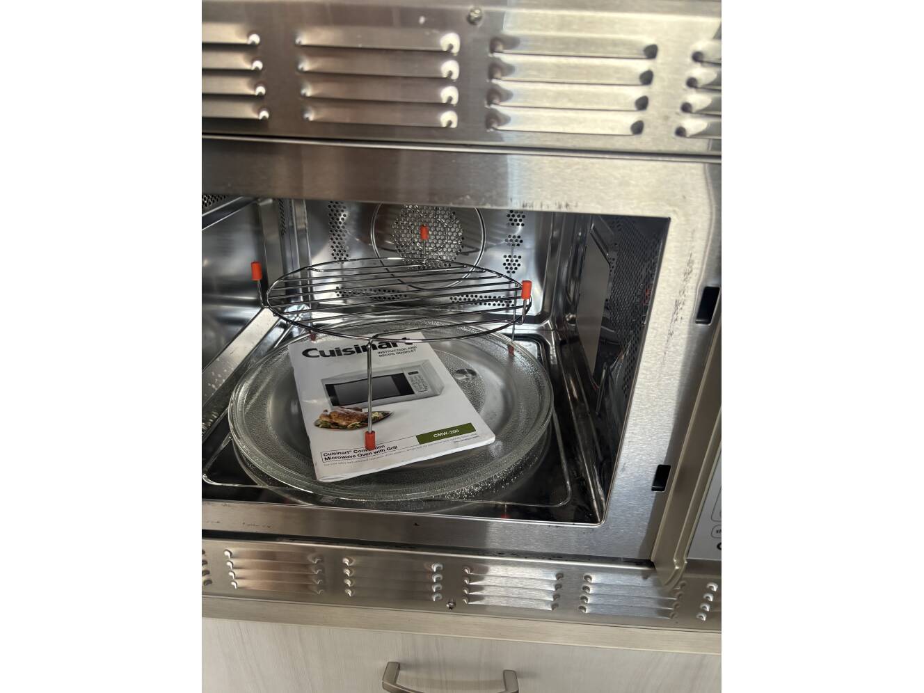 A photo of this 2019 Airstream BAMBI 22FB