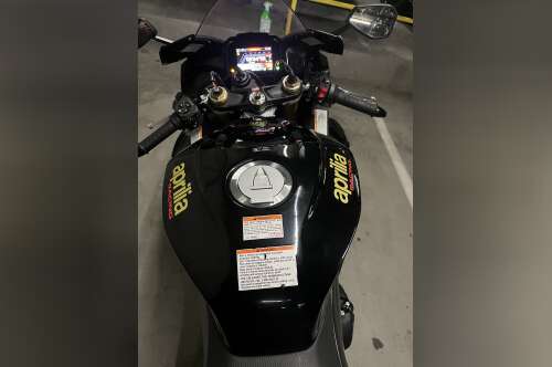 2022 Aprilia RSV4 FACTORY in poway CA