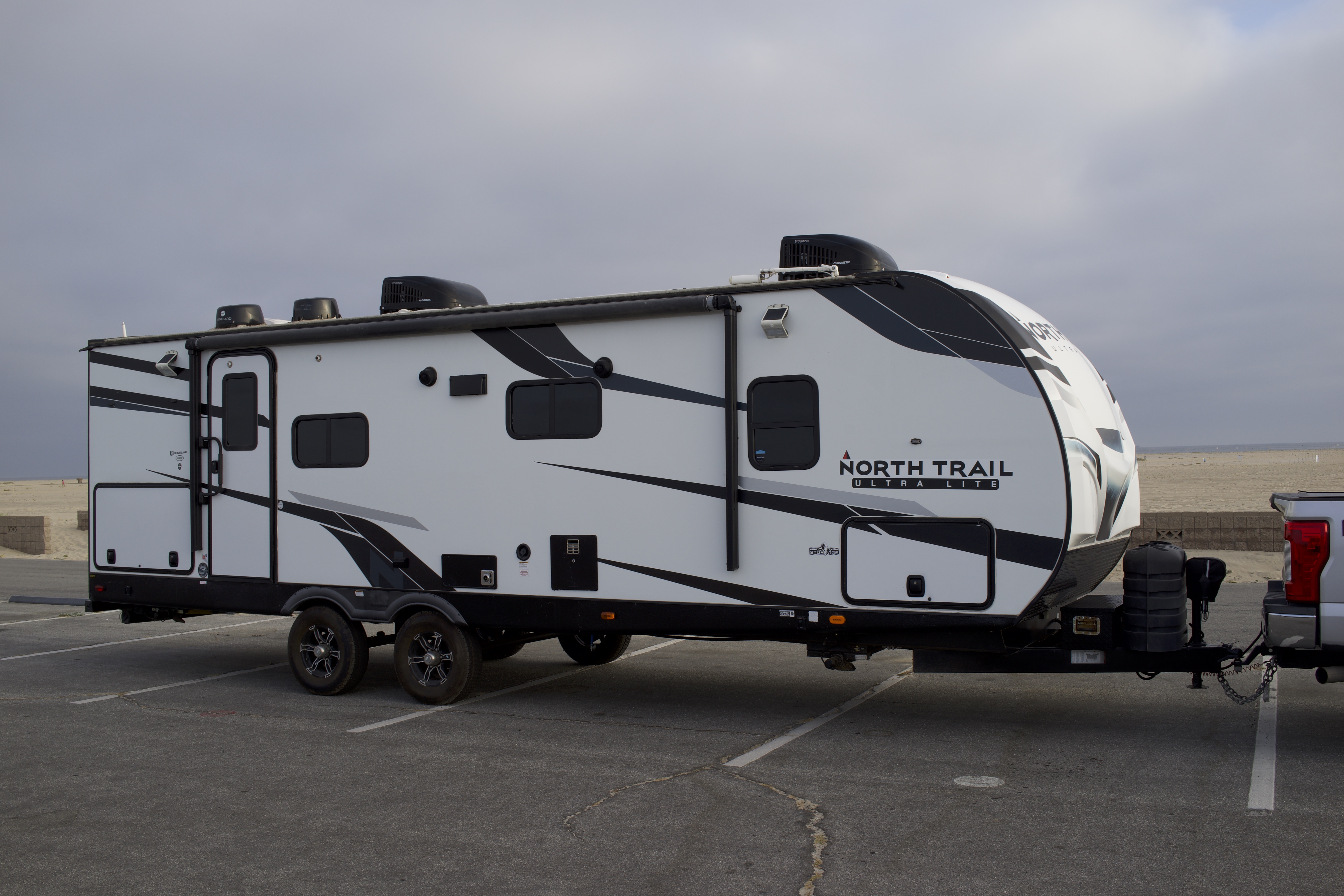 2022 Heartland NORTH TRAIL ULTRA LITE NT 25RBP in costa mesa CA
