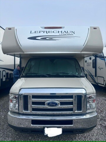 2018 Coachmen LEPRECHAUN 311FS in saint charles MO