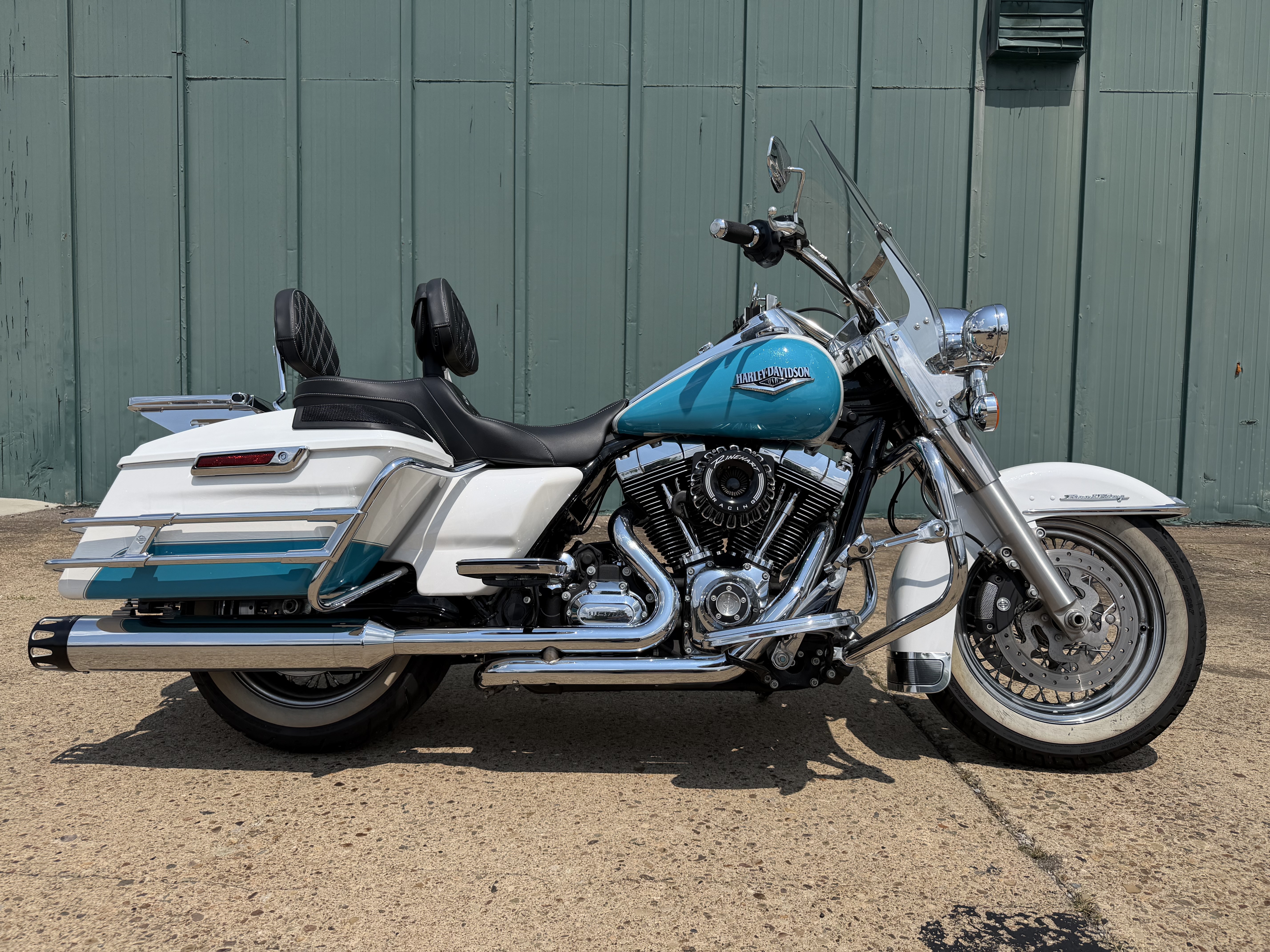 2016 Harley-Davidson ROAD KING FLHR FLHR in Ambridge, PA