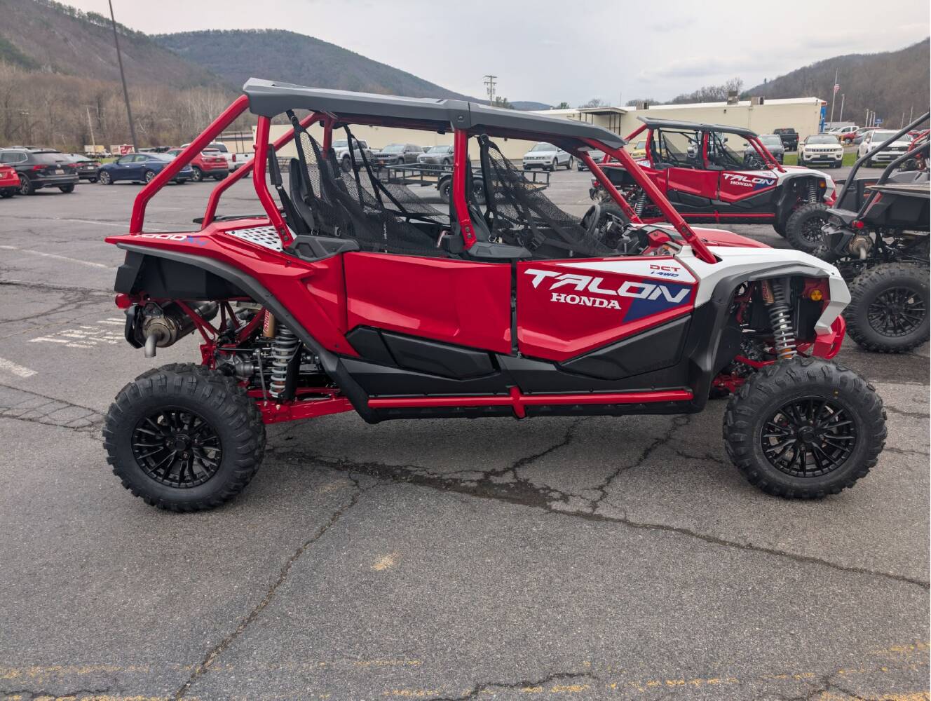 A photo of this 2026 Honda Talon 1000X-4 FOX Live Valve