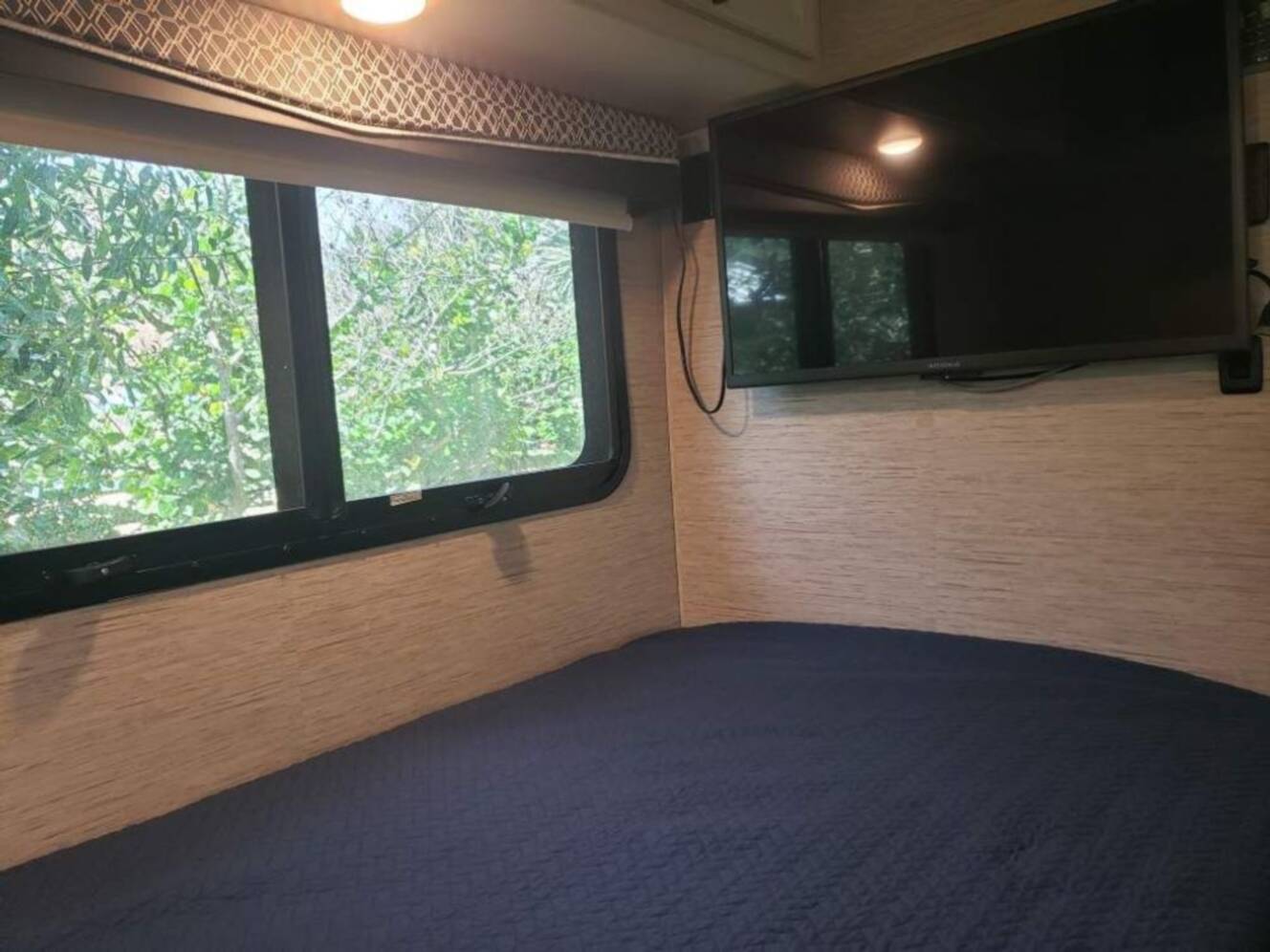 A photo of this 2023 Thor Motor Coach Axis 24.1