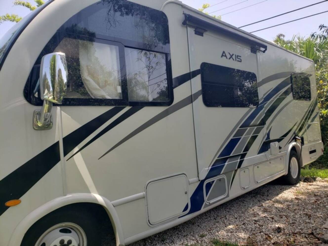 A photo of this 2023 Thor Motor Coach Axis 24.1