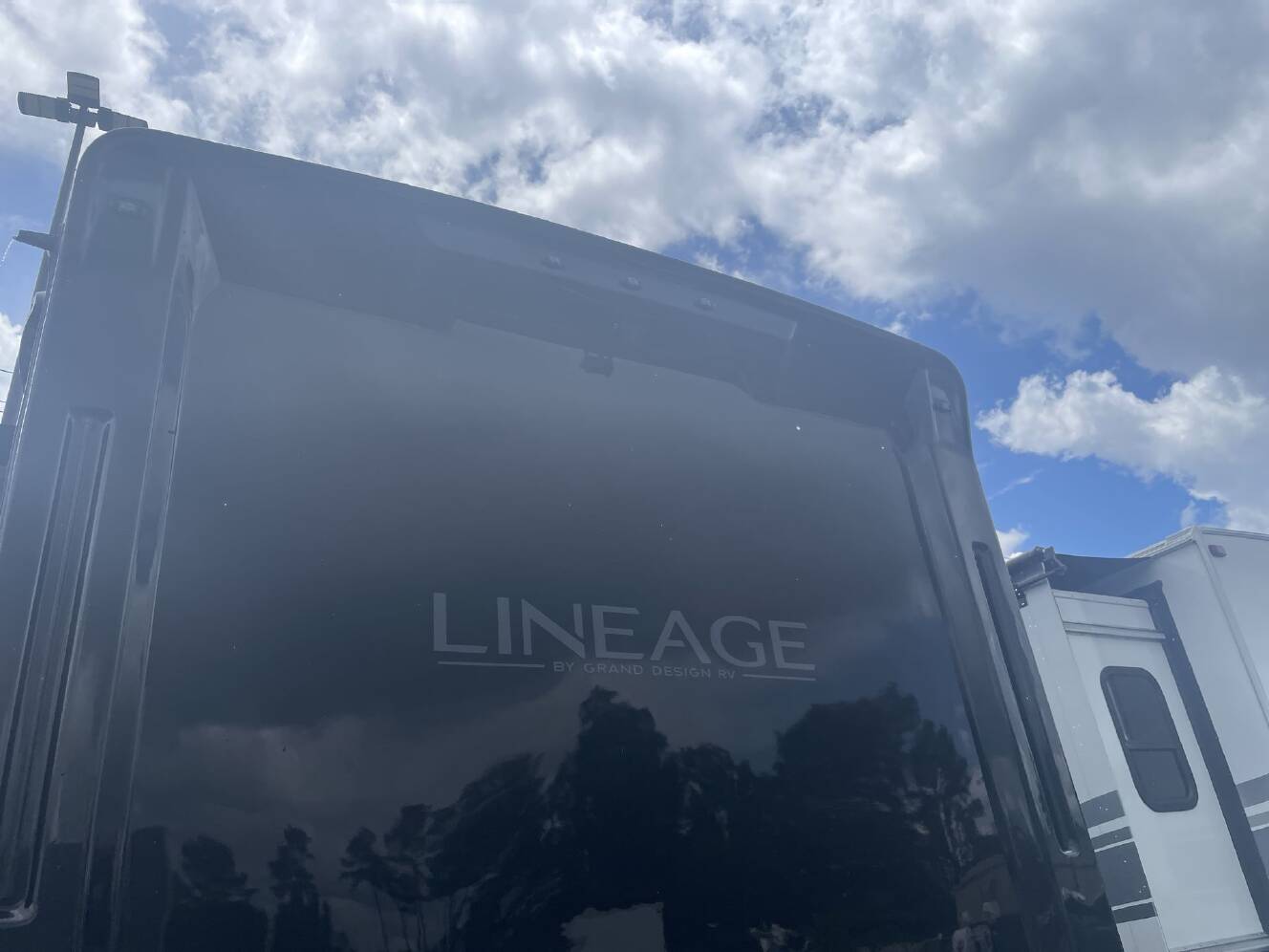 A photo of this 2026 Grand Design Lineage Series M 25FW