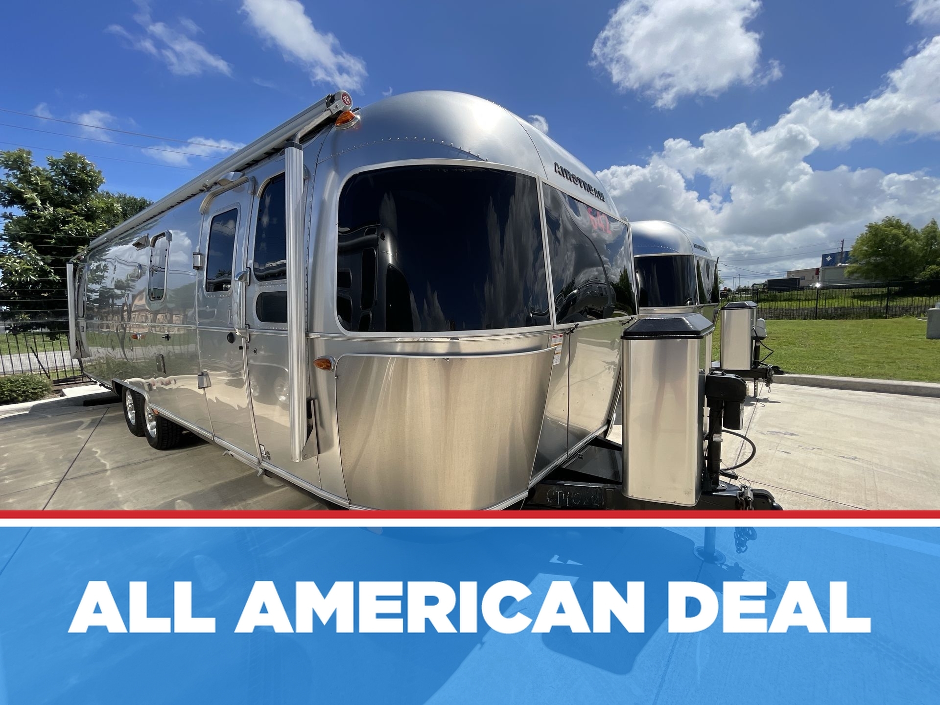 2020 Airstream Classic 30RBQ in buda TX