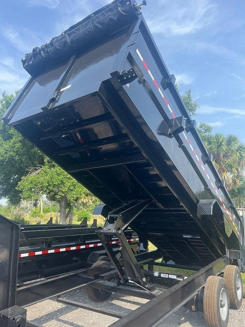 2024 Sure-Trac 7X20 GOOSENECK 25900 GVWR DAULLY DUMP TRA in Punta Gorda, FL