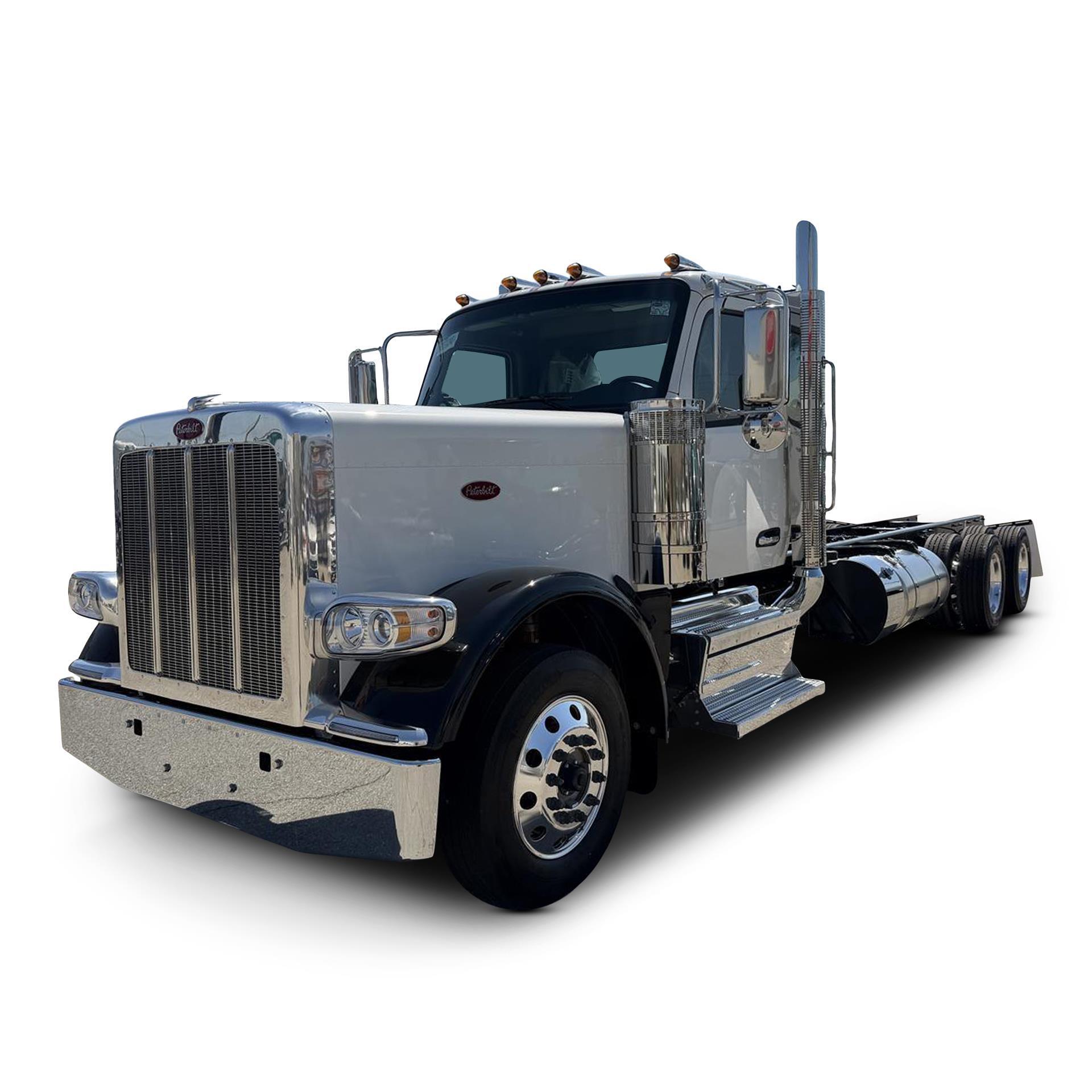 2027 PETERBILT 589 in Fontana, CA