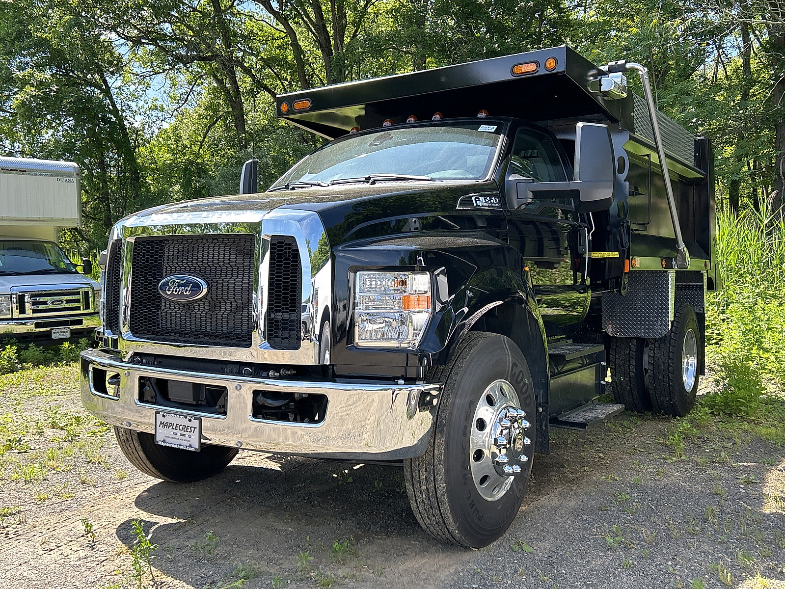 2025 FORD F650 in Mendham, NJ
