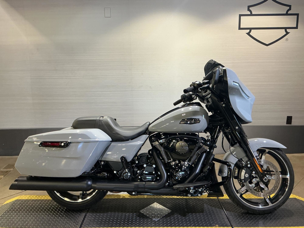 2025 Harley-Davidson Street Glide in Peoria, AZ