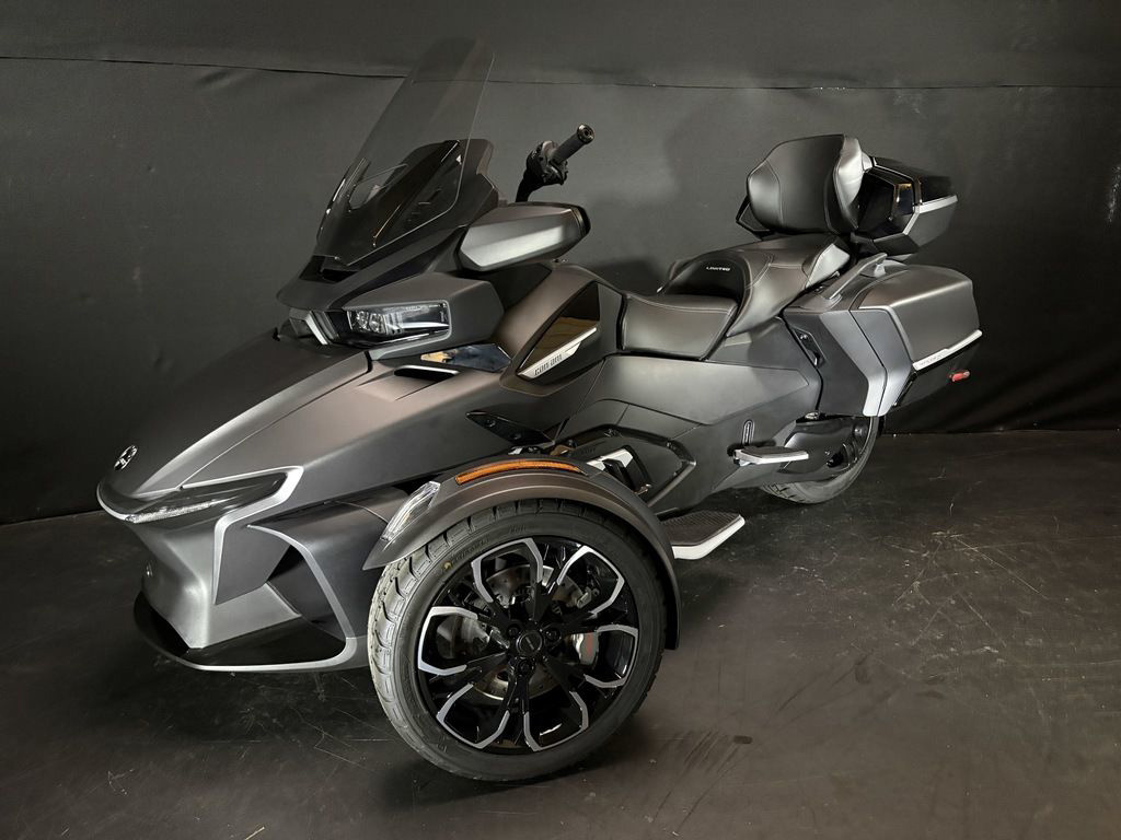 2025 Can-Am Spyder RT Limited Platine Wheels RT LIMITED in Appleton, WI