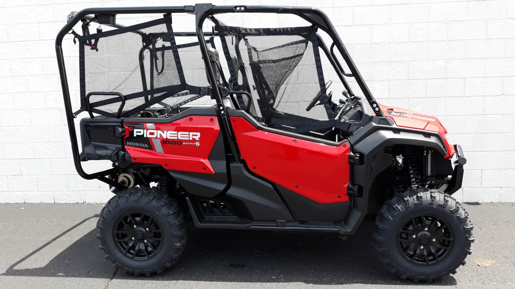 2025 Honda Pioneer 1000-5 Deluxe in southgate MI